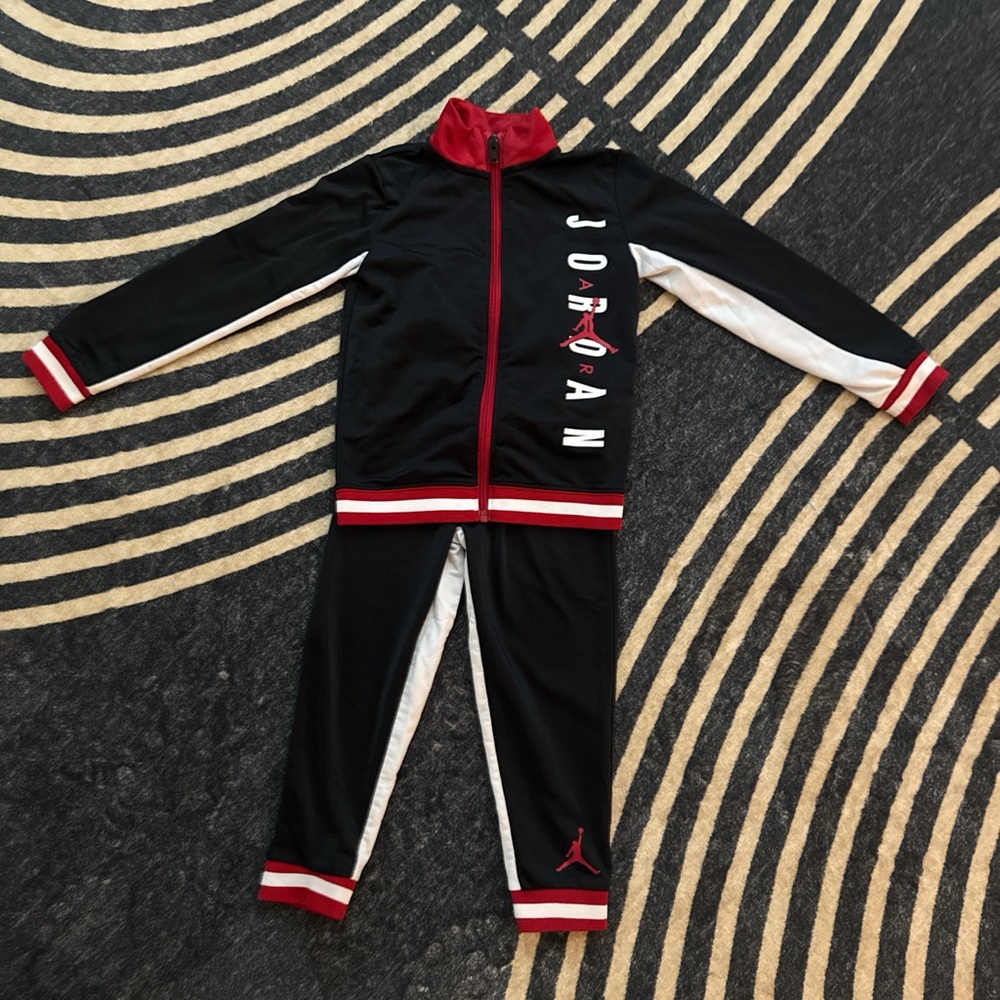 Jordan Kids Matching Set - Black, Red, White